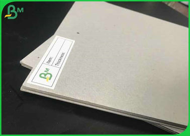O cartão cinzento reciclado da polpa cobre a folha do papel do cartão do cinza de 70*100cm 1mm 1.5mm 2mm para embalar