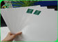 Rolo branco do papel à prova de graxa, 30 - 300g reciclou o rolo FSC FDA do papel de embalagem Aprovou
