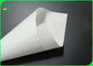 Umidade - rolo do papel de embalagem do branco da prova 30g 35g MG com produto comestível