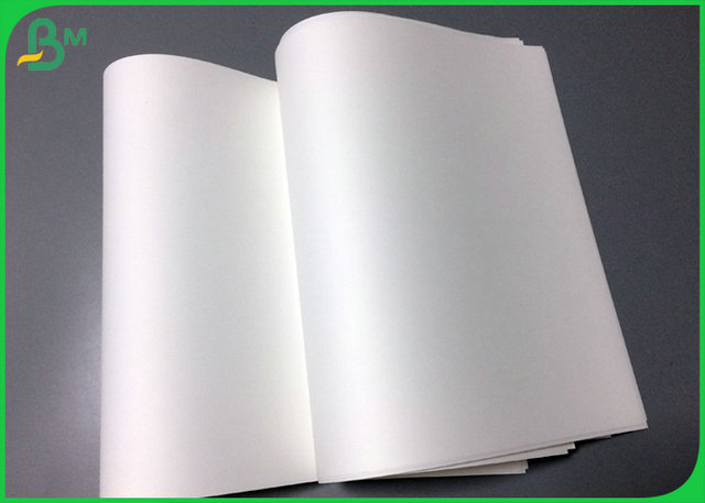 papel branco do resíduo metálico da cor de 80gsm 150gsm 170gsm para o livro de capa dura