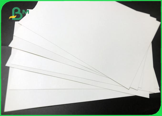 O Livro Branco sem revestimento de produto comestível 190gsm 210gsm rola 700mm para o papel baseado do copo