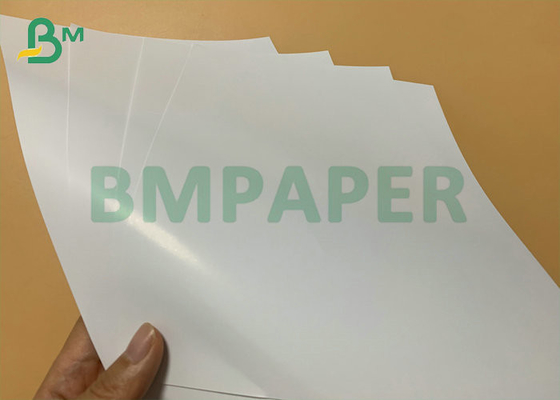 o papel lustroso de 150gsm 200gsm Couche para o calendário pagina a impressão deslocada