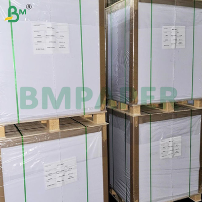 300 gm Pulpa reciclada 700*1000 mm Folhas de papel branco-cinzento revestidas