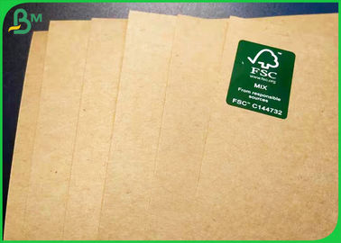 papel de envolvimento marrom natual de madeira do alimento da polpa 300g 350g Kraft no pacote do rolo