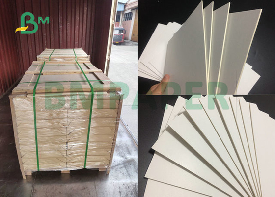 2MM 3MM reciclou Whiteboard laminado bilateral revestido para a caixa do pacote Degradable