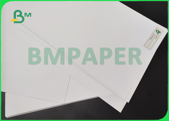 papel sem revestimento de 100gsm 120gsm Woodfree para o brilho 25 x 38inch do envelope 92