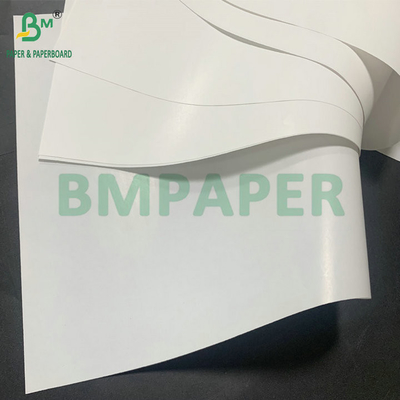 60gm 65gm Papel impresso revestido de luz brilhante suave para embrulho de presentes de Natal