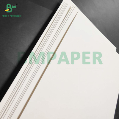 0Papel de fibra não revestido de.4 mm para uso como tira de cheiro Absorção rápida de água 70 x 100 cm