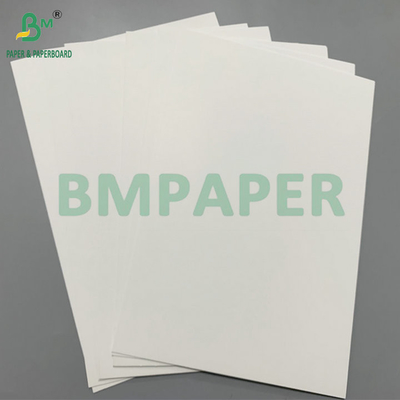 275/325g + 15g PE Papel poli- revestido Resistente a temperaturas frias