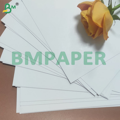 280 GSM Folhas de papel de cartão de jogo à prova de luz de núcleo azul/preto
