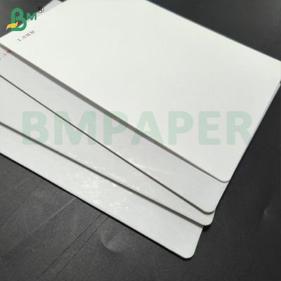Ultra-rigidez 2.0mm Cor preta Cor Branca Cor Laminado Com Grão De Volta