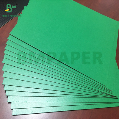 700 x 1000 mm 1,2 mm 1,5 mm Cartão verde lacado Cartão de fundo cinza sólido