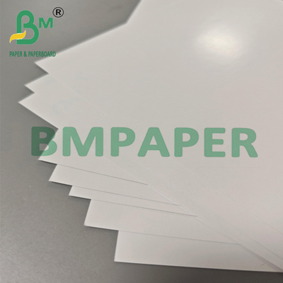 Papel revestido brilhante e fosco para cartão de convite