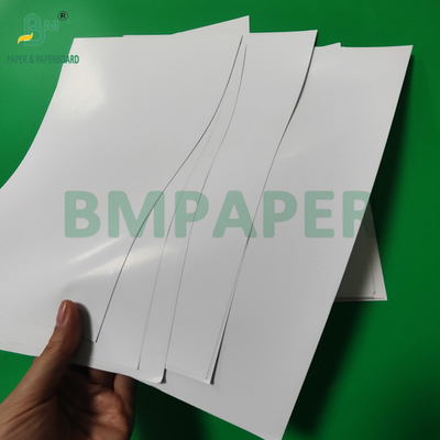 Papel C2S digital para folhetos de 450 x 320 mm
