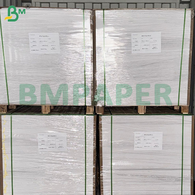 130 gm Folhas de papel de arte brilhante de dois lados para cartazes em reams
