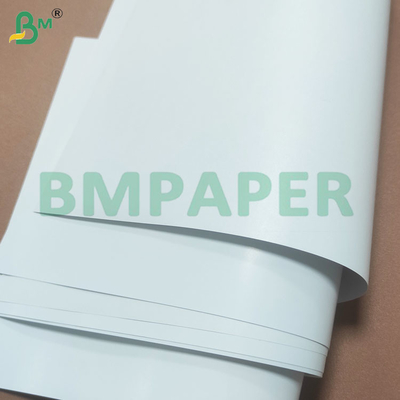 Folhas de papel de arte brilhante de 70 gm resistentes à água de um lado para rótulos