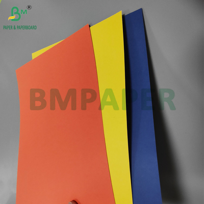 80gm 110gm Cor não revestida Bristol Paper Board para escolas de artesanato 61 x 86cm