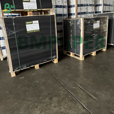 Papel de embalagem Kraft de cor preta 75 gm Superfície lisa e fosca