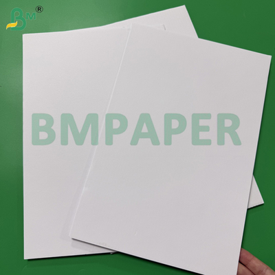 Ambos os lados branco fosco não revestido E Flauta Papelão Ondulado 140g+100g+140g
