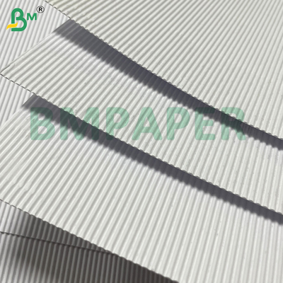 15.5*20" Papel ondulado branco e leve para embalagem de caixas de artesanato e presentes