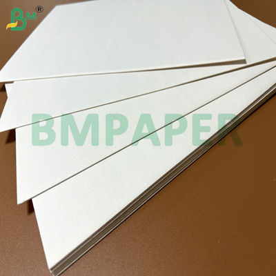 1.5mm 1.6mm Material virgem Papel absorvente branco para calçadas de hotel 70 x 100cm