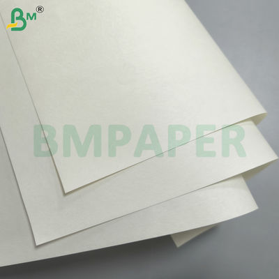 Papel de livro branco cremoso em grande quantidade 65 gm para publicação de revistas e livros