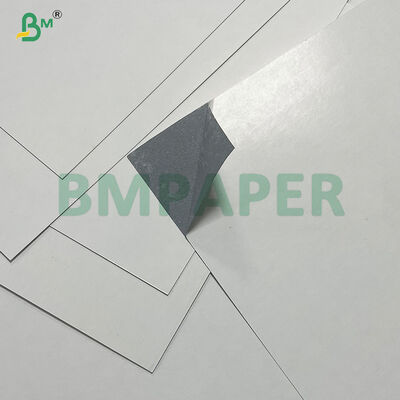 Cartão de jogo TCG 310gsm liso, resistente à dobra, com núcleo preto para impressão de cartas de jogo