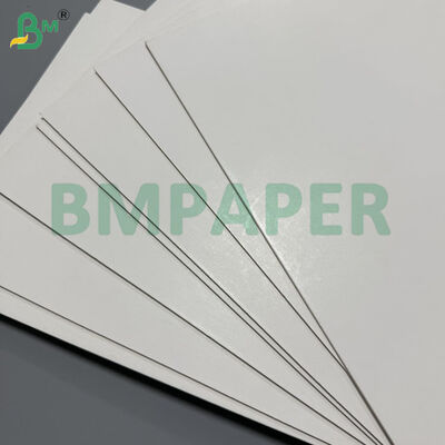 Cartão de Marfim Branco Revestido Brilhante Dupla Face de 1mm 2mm de Espessura 27,6 X 39,4in