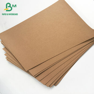 O papel de embalagem Rolls Testliner de Brown Reciclou a placa 200gsm do forro