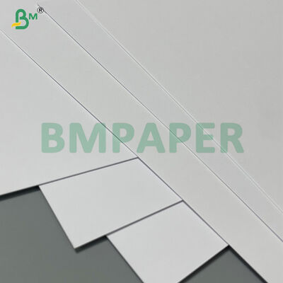 Papel liso de dupla face com revestimento 230g sem madeira para impressão de livro didático novo