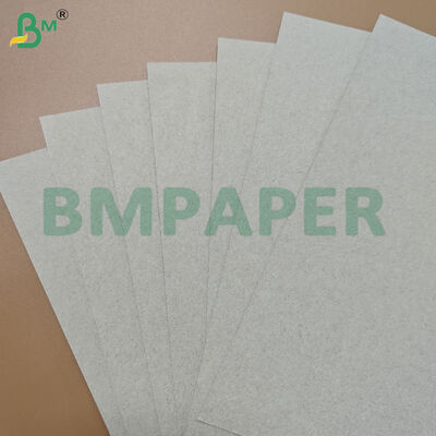 Cartão duplex branco revestido de um lado com verso cinza de 1 mm
