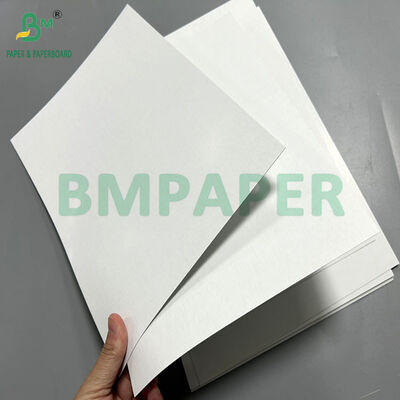 280 gm 300 gm 320 gm Papel de núcleo azul em relevo para cartas de jogo 95 x 130 cm