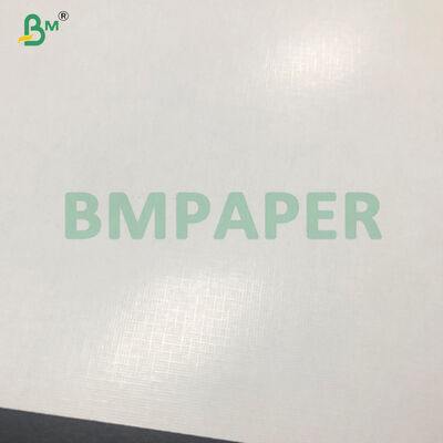 Alta Branqueza 300 GSM Linho Finish Core Negro TCG Cardstock
