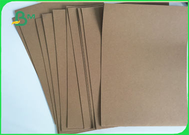 Rollos de cartão Kraft Liner não branqueados 126 gm - 440 gm Cor Marrom