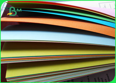 Papel de cópia rosa / verde 70g 80g Papel colorido personalizado 70 x 100cm folha