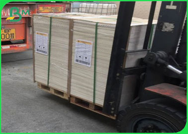Folha de cartão de marfim dobrada 250 / 350gm Folha de cartão de branco revestida de um lado