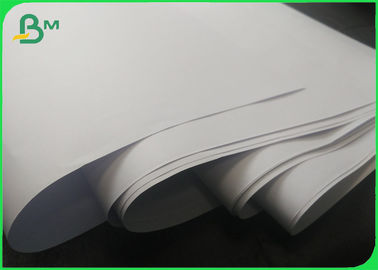 Papel sem revestimento de madeira 20lb Papel de ligação Rolos de papel Alta brancura 110%