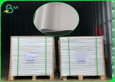 Papel sem revestimento de madeira 20lb Papel de ligação Rolos de papel Alta brancura 110%