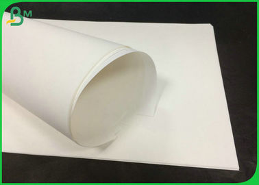 70GSM Rolo de papel kraft branco virgem natural para sacos de compras