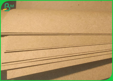 50gsm reciclado que Fluting o papel de embalagem baixo de Brown Para o documento & o papel de embrulho