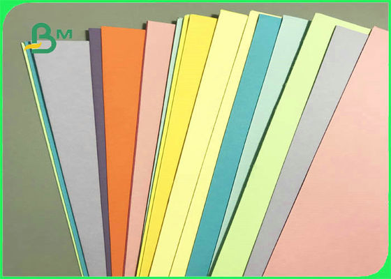 A cor Bristol Paper Customized Size For DIY de 160GSM 180GSM 300GSM Handcrafts