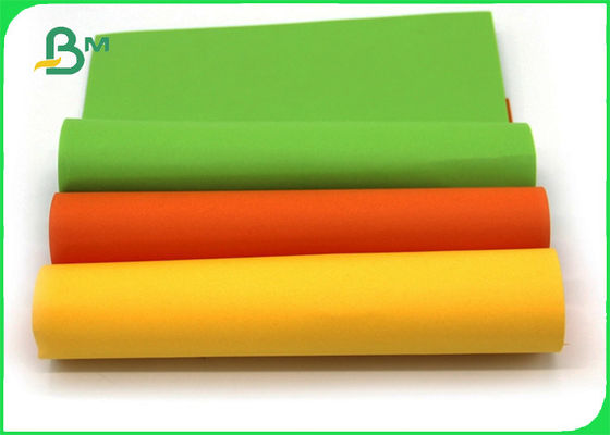 Cartão de papel colorido de 180gm para fins de arte e artesanato / impressão